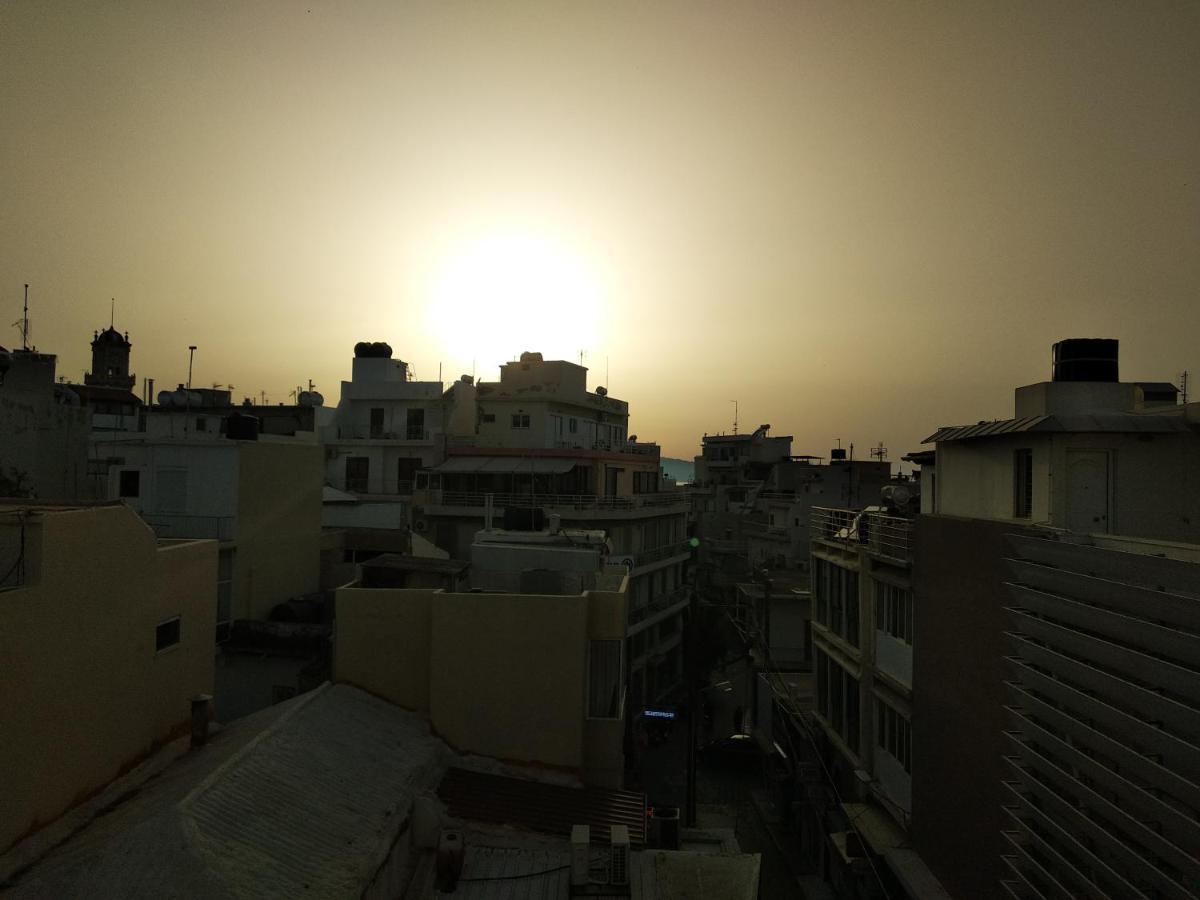 Light Blue Apartment Heraklion  ภายนอก รูปภาพ
