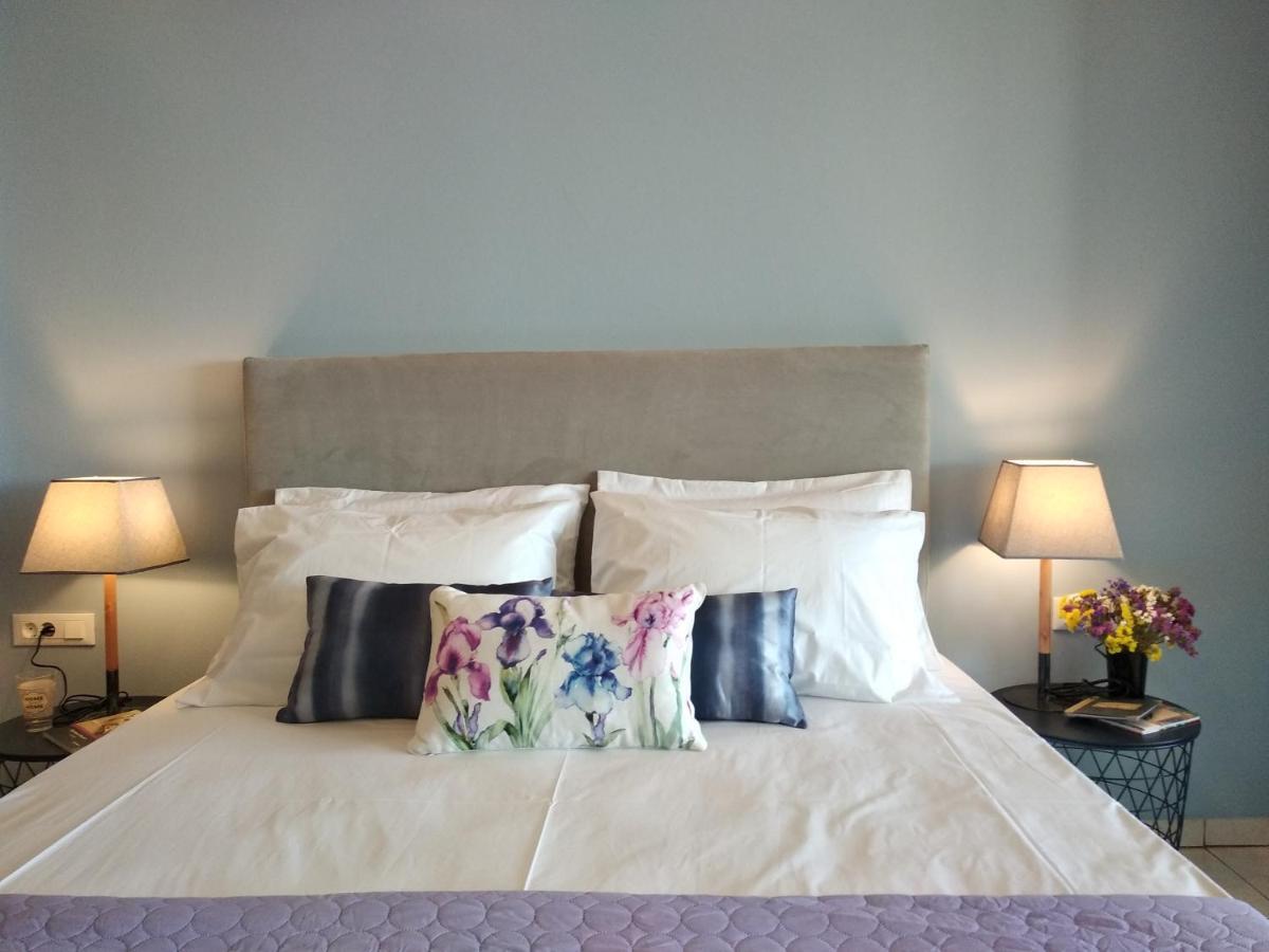 Light Blue Apartment Heraklion  ภายนอก รูปภาพ